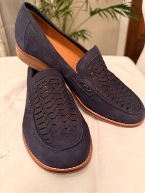 Earth Navy Suede Women’s Woven Slip-On Loafers